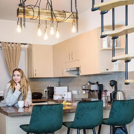 Aprosmeno Jacuzzi House 2 * Agros